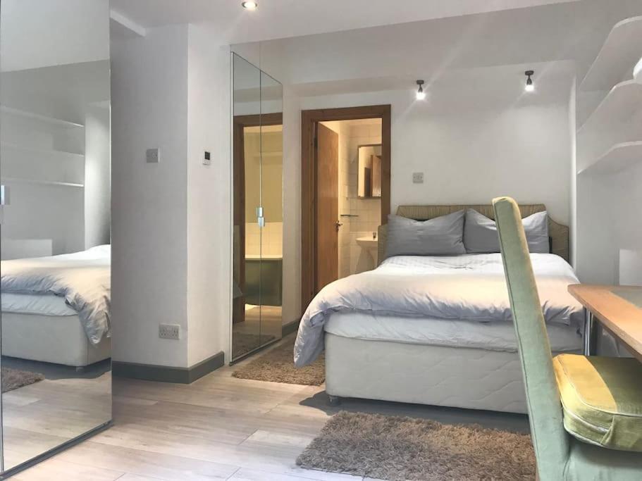 Quiet Kensington Flat Ideal For Central 런던 외부 사진